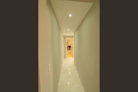 Apartamento à venda com 109m², 3 quartos e 2 vagasCorredor