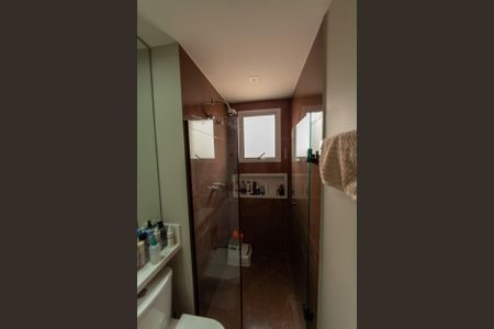 Apartamento à venda com 109m², 3 quartos e 2 vagasBanheiro da suíte