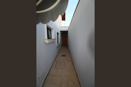 Casa para alugar com 420m², 4 quartos e 2 vagasQuintal