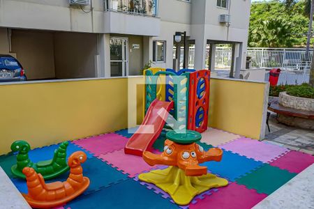 Apartamento para alugar com 56m², 2 quartos e 1 vaga Apartamento para alugar com 56m², 2 quartos e 1 vagaÁrea comum - Playground