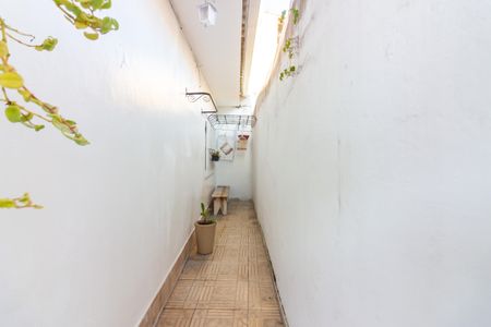 Casa para alugar com 120m², 2 quartos e 1 vagaQuintal