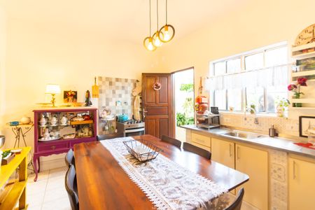 Casa para alugar com 120m², 2 quartos e 1 vagaCozinha