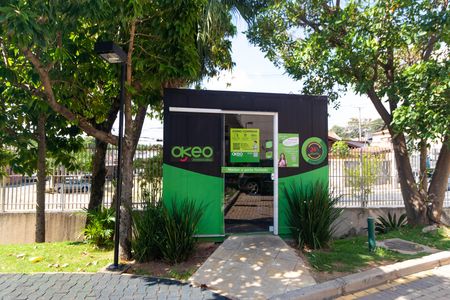 Apartamento para alugar com 52m², 2 quartos e 1 vaga Apartamento para alugar com 52m², 2 quartos e 1 vagaÁrea comum - Mini Mercado