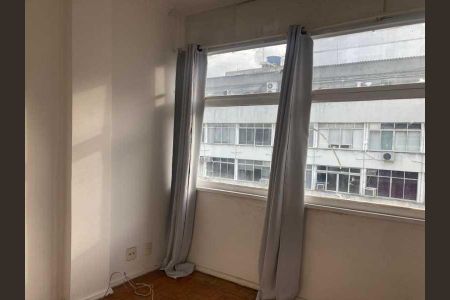 Apartamento à venda com 75m², 2 quartos e sem vaga