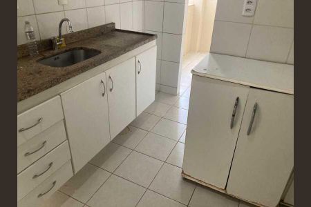 Apartamento à venda com 75m², 2 quartos e sem vaga
