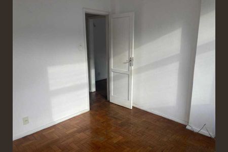 Apartamento à venda com 75m², 2 quartos e sem vaga