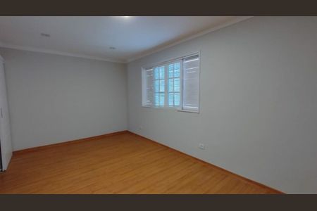 Casa à venda com 2 quartos, 105m² em Vila Ivone, São Paulo