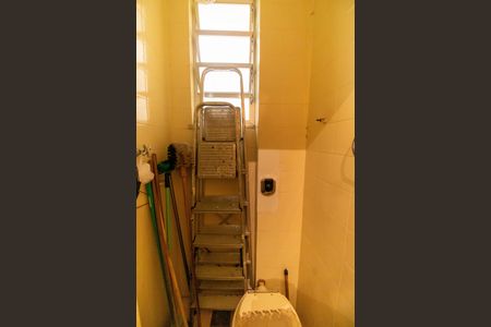 Apartamento para alugar com 150m², 3 quartos e 1 vaga Apartamento para alugar com 150m², 3 quartos e 1 vagaBanheiro de serviço