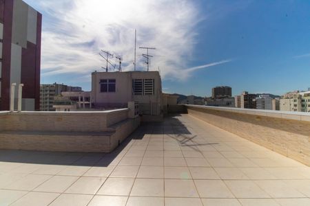 Apartamento para alugar com 150m², 3 quartos e 1 vaga Apartamento para alugar com 150m², 3 quartos e 1 vagaÁrea comum