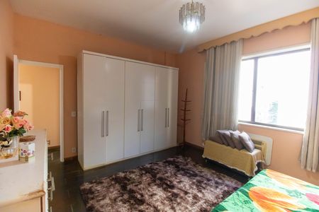 Apartamento para alugar com 150m², 3 quartos e 1 vaga Apartamento para alugar com 150m², 3 quartos e 1 vagaSuíte