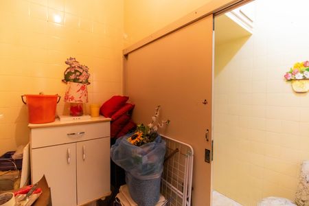 Apartamento para alugar com 150m², 3 quartos e 1 vaga Apartamento para alugar com 150m², 3 quartos e 1 vagaQuarto de Serviço