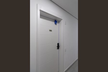 Studio para alugar com 27m², 1 quarto e sem vaga Studio para alugar com 27m², 1 quarto e sem vagaLockbox