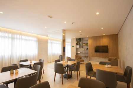 Studio para alugar com 27m², 1 quarto e sem vaga Studio para alugar com 27m², 1 quarto e sem vagaÁrea comum - Salão de festas