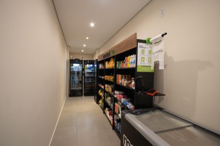 Studio para alugar com 27m², 1 quarto e sem vaga Studio para alugar com 27m², 1 quarto e sem vagaÁrea comum - Mercado