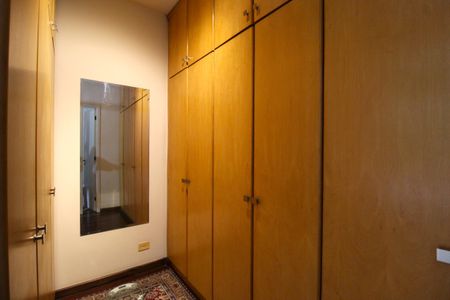 Apartamento à venda com 103m², 3 quartos e 2 vagasSuíte