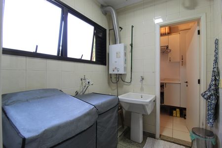 Apartamento à venda com 103m², 3 quartos e 2 vagasÁrea de Serviço
