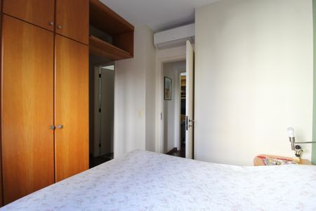 Apartamento à venda com 103m², 3 quartos e 2 vagasSuíte