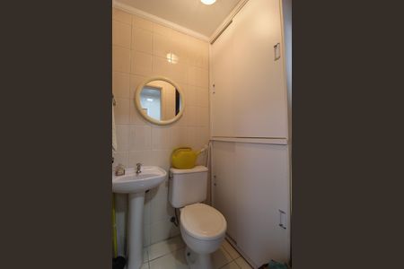 Apartamento à venda com 103m², 3 quartos e 2 vagasBanheiro de Serviço