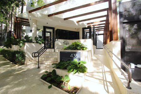 Apartamento à venda com 103m², 3 quartos e 2 vagasFachada e Portaria