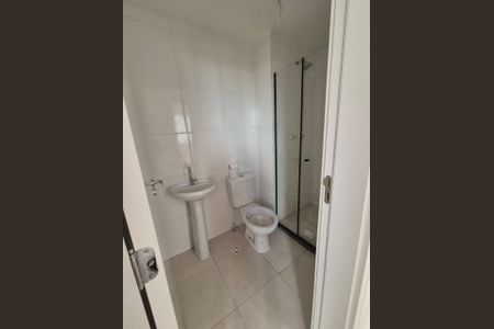 Apartamento à venda com 38m², 2 quartos e sem vaga Apartamento à venda com 38m², 2 quartos e sem vagaBanheiro