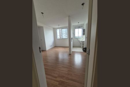 Apartamento à venda com 38m², 2 quartos e sem vaga Apartamento à venda com 38m², 2 quartos e sem vagaSala