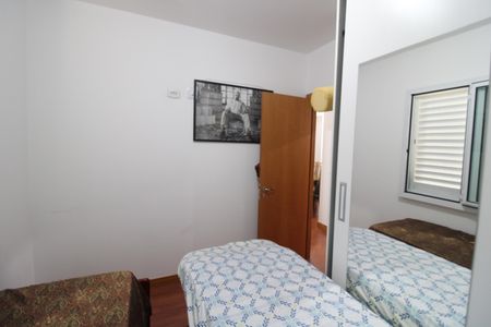 Apartamento à venda com 87m², 3 quartos e 2 vagasQuarto 2