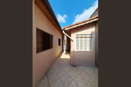 Casa à venda com 295m², 3 quartos e 6 vagasQuintal quarto 1