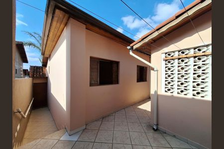 Casa à venda com 295m², 3 quartos e 6 vagasQuintal quarto 1