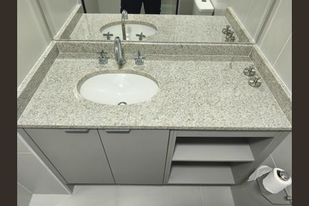 Apartamento para alugar com 23m², 1 quarto e sem vaga Apartamento para alugar com 23m², 1 quarto e sem vagaBanheiro