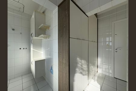 Apartamento à venda com 74m², 2 quartos e 2 vagasCozinha