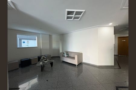 Apartamento à venda com 74m², 2 quartos e 2 vagasHall social