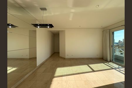 Apartamento à venda com 74m², 2 quartos e 2 vagasSala