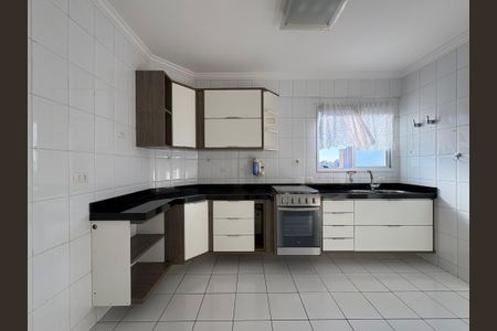 Apartamento à venda com 74m², 2 quartos e 2 vagasCozinha