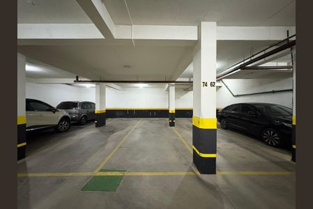 Apartamento à venda com 74m², 2 quartos e 2 vagasGaragem