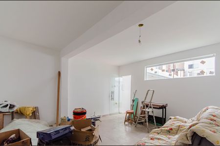 Casa à venda com 240m², 5 quartos e 2 vagasQuarto 5