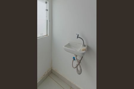 Casa à venda com 240m², 5 quartos e 2 vagasBanheiro 1