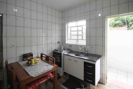 Casa à venda com 125m², 3 quartos e 1 vaga Casa à venda com 125m², 3 quartos e 1 vagaCasa 3 - Cozinha