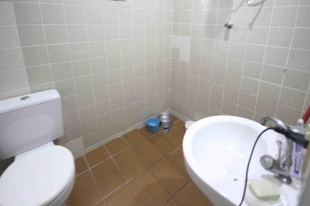 Casa à venda com 125m², 3 quartos e 1 vaga Casa à venda com 125m², 3 quartos e 1 vagaCasa 2 - Banheiro