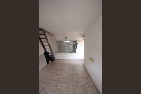 Casa à venda com 125m², 3 quartos e 1 vaga Casa à venda com 125m², 3 quartos e 1 vagaGaragem