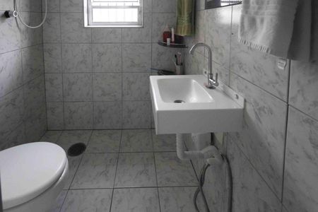 Casa à venda com 125m², 3 quartos e 1 vaga Casa à venda com 125m², 3 quartos e 1 vagaBanheiro 2