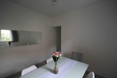 Casa à venda com 125m², 3 quartos e 1 vaga Casa à venda com 125m², 3 quartos e 1 vagaSala de Jantar