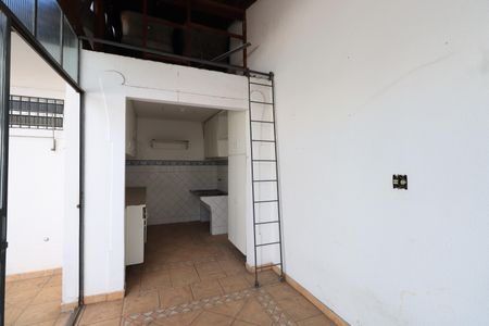 Casa à venda com 319m², 5 quartos e 5 vagasTerraço