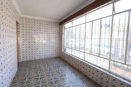 Casa à venda com 319m², 5 quartos e 5 vagasEntrada