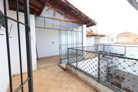 Casa à venda com 319m², 5 quartos e 5 vagasTerraço
