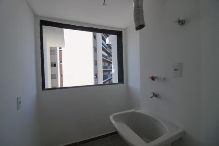 Apartamento à venda com 68m², 2 quartos e 1 vagaÁrea de Serviço