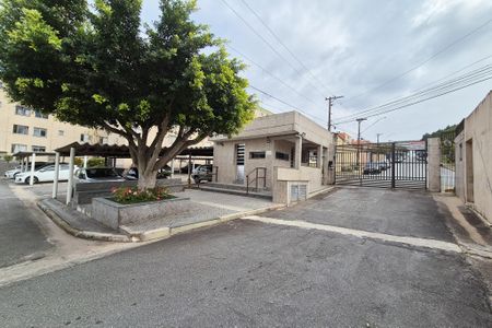 Apartamento para alugar com 54m², 2 quartos e 1 vaga Apartamento para alugar com 54m², 2 quartos e 1 vagaFachada