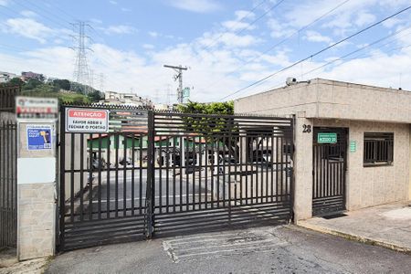 Apartamento para alugar com 54m², 2 quartos e 1 vaga Apartamento para alugar com 54m², 2 quartos e 1 vagaFachada