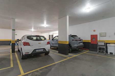 Apartamento à venda com 136m², 2 quartos e 2 vagasGaragem