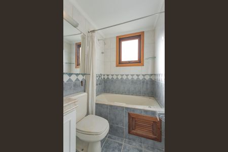 Apartamento à venda com 136m², 2 quartos e 2 vagasBanheiro da Suíte 1