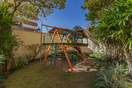 Apartamento à venda com 136m², 2 quartos e 2 vagasÁrea comum - Playground